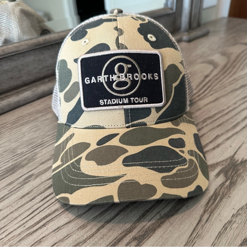 Garth Brooks Stadium Tour SnapBack Hat (Never Worn!)